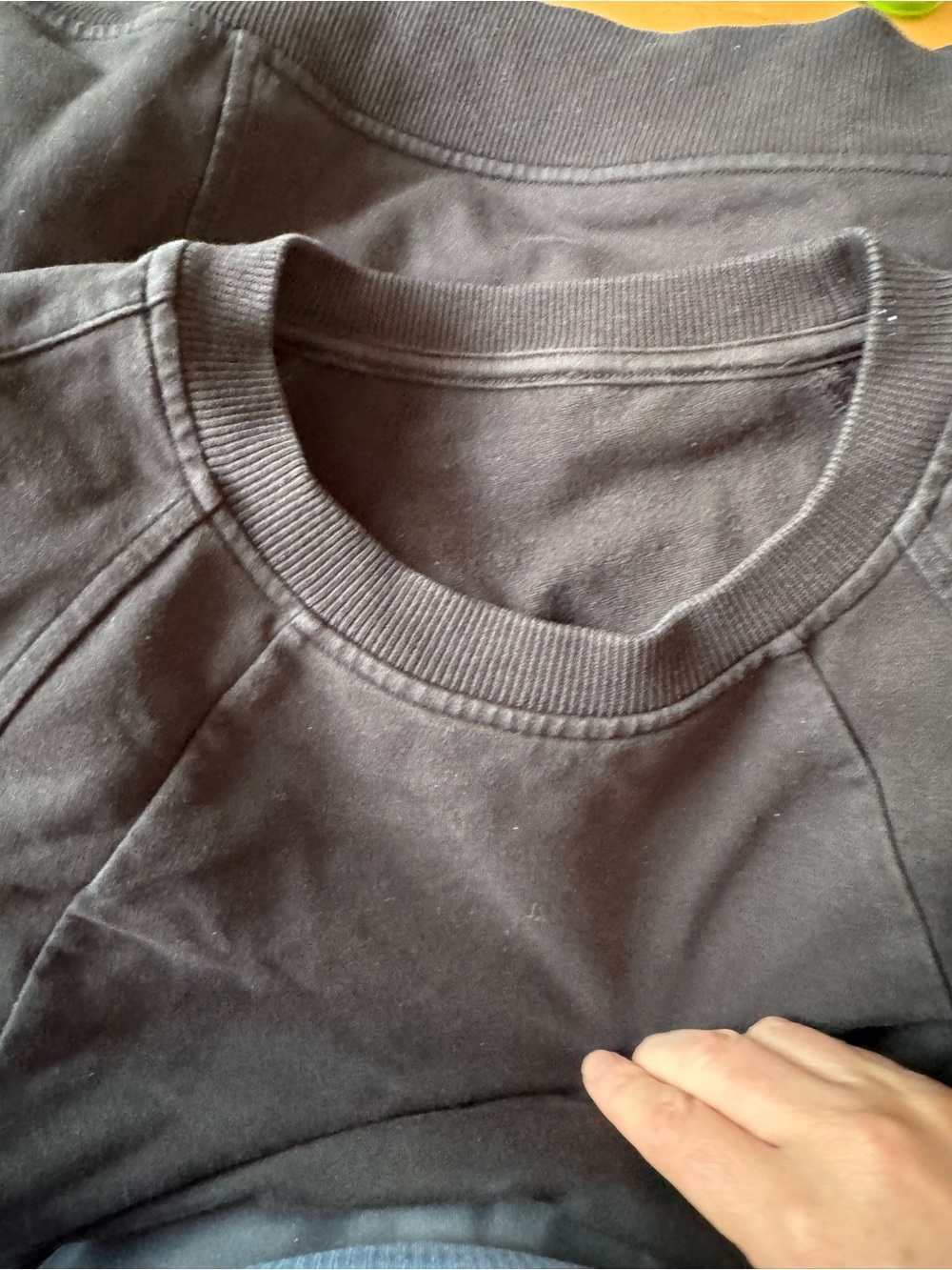 Lululemon Scuba Crew Stretch French Terry in Black - Picture 9 of 11